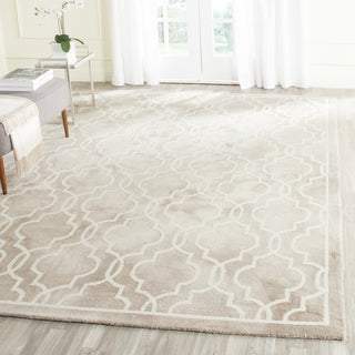 Safavieh Dip Dye 539 Beige/Ivory Area Rug Room Scene