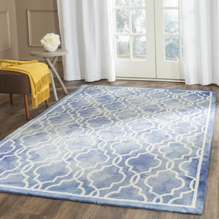 Safavieh Dip Dye 539 Blue/Ivory Area Rug Room Scene Feature