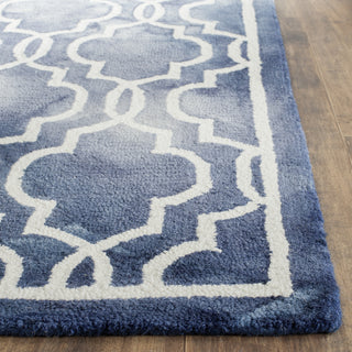 Safavieh Dip Dye 539 Navy/Ivory Area Rug Detail