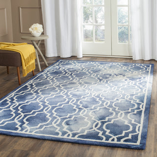 Safavieh Dip Dye 539 Navy/Ivory Area Rug Room Scene Feature