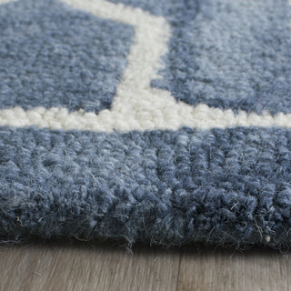 Safavieh Dip Dye 539 Navy/Ivory Area Rug Detail