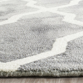 Safavieh Dip Dye 540 Grey/Ivory Area Rug Detail