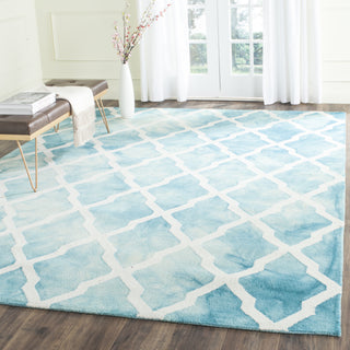 Safavieh Dip Dye 540 Turquoise/Ivory Area Rug Room Scene