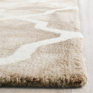 Safavieh Dip Dye 540 Beige/Ivory Area Rug Detail