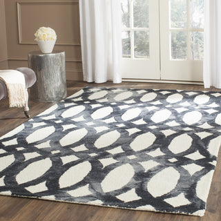 Safavieh Dip Dye 675 Ivory/Graphite Area Rug Room Scene Feature