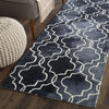 Safavieh Dip Dye 676 Graphite/Ivory Area Rug Room Scene