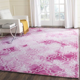 Safavieh Dip Dye 676 Rose/Ivory Area Rug Room Scene