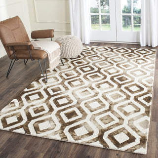 Safavieh Dip Dye 679 Ivory/Chocolate Area Rug Room Scene