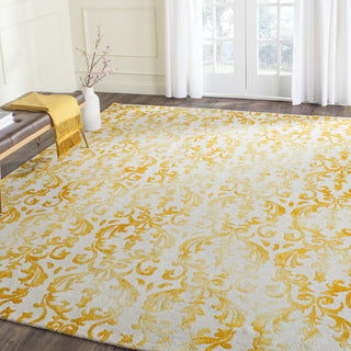 Safavieh Dip Dye 689 Ivory/Gold Area Rug Room Scene