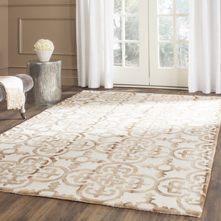 Safavieh Dip Dye 711 Ivory/Camel Area Rug Room Scene Feature