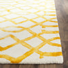 Safavieh Dip Dye 712 Ivory/Gold Area Rug Detail