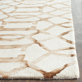 Safavieh Dip Dye 712 Ivory/Camel Area Rug Detail