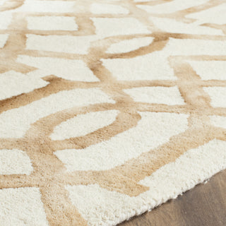 Safavieh Dip Dye 712 Ivory/Camel Area Rug Detail