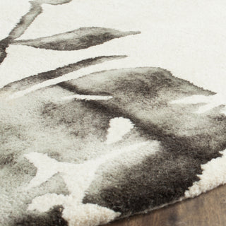 Safavieh Dip Dye 716 Ivory/Charcoal Area Rug Detail