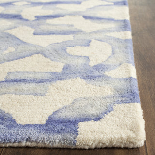 Safavieh Dip Dye 717 Ivory/Blue Area Rug Detail