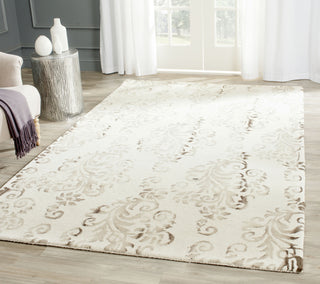 Safavieh Dip Dye 718 Ivory/Taupe Area Rug Room Scene Feature