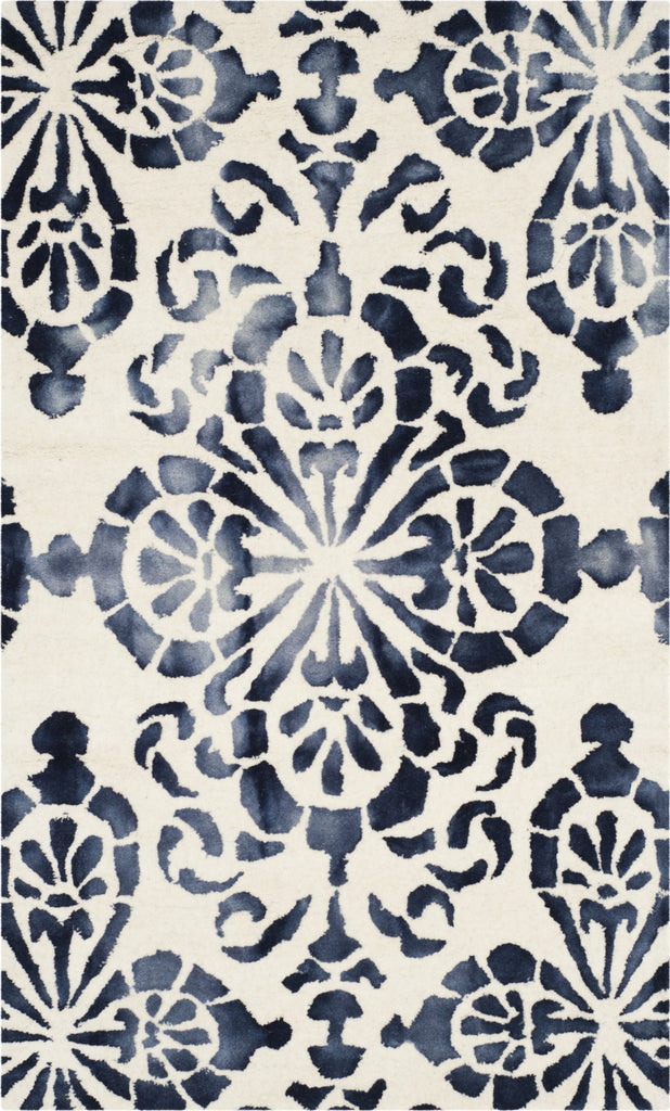 Safavieh Dip Dye 719 Ivory/Navy Area Rug main image