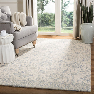 Safavieh Dip Dye 901 Light Blue/Ivory Area Rug Room Scene Feature