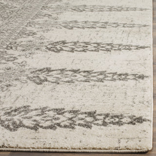 Safavieh Evoke EVK521S Ivory/Silver Area Rug 