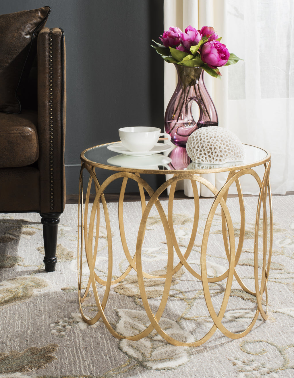 Safavieh Cyrah Gold Leaf Accent Table Antique Furniture  Feature
