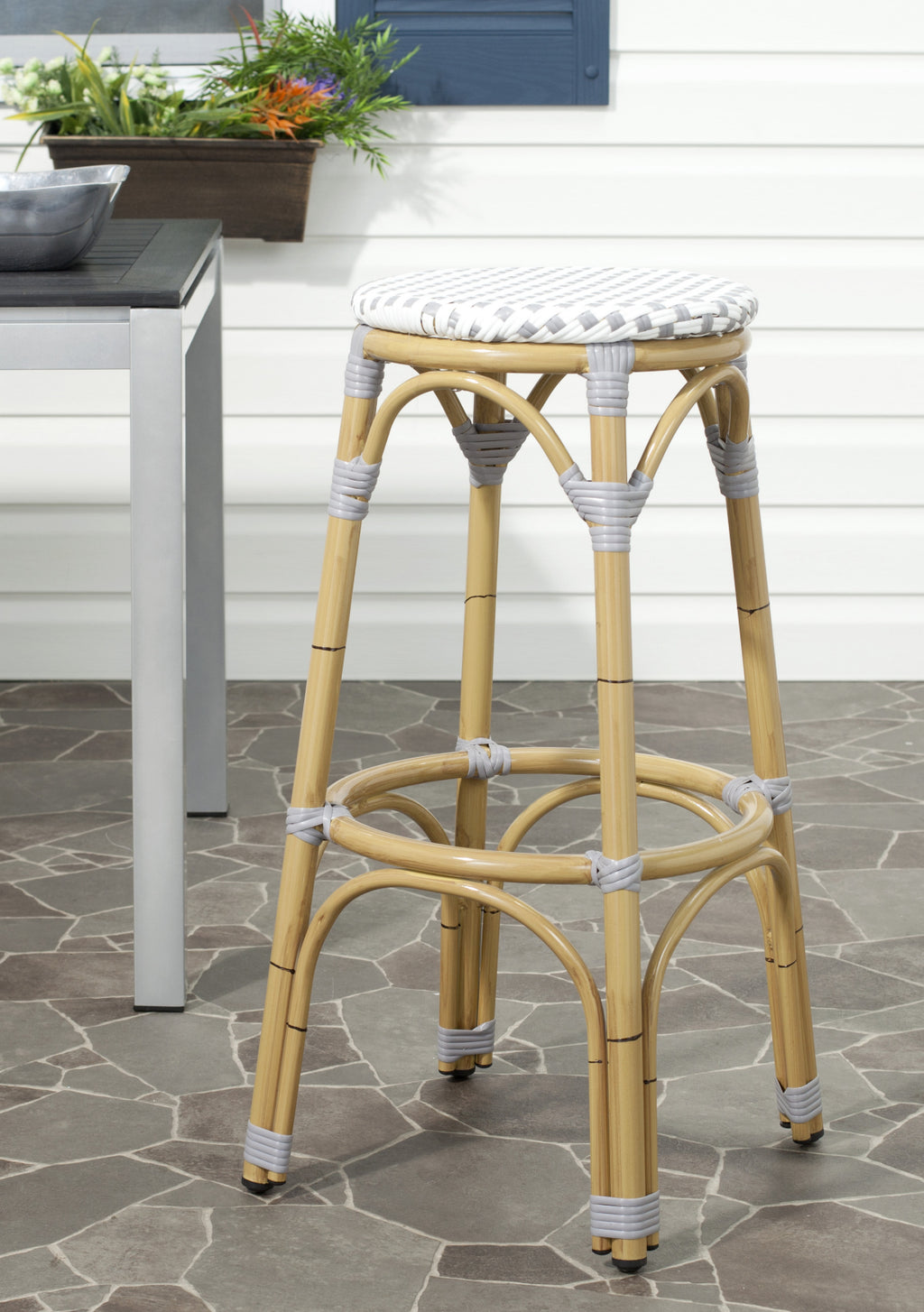 Safavieh Kipnuk Stool Grey/White (INDOOR/OUTDOOR) Grey and White Furniture  Feature