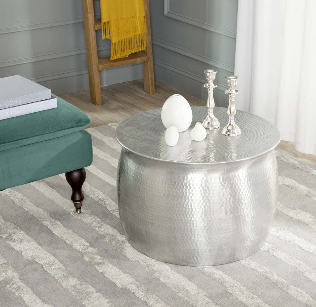 Safavieh Aztec Hammered Metal Table Stool Silver Furniture  Feature