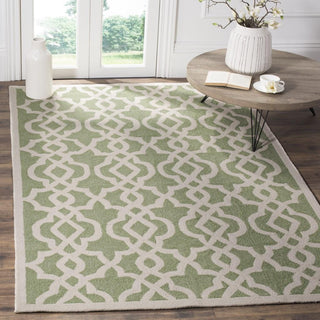 Safavieh Four Seasons Chloe Outdoor Seafoam/Ivory Area Rug Room Scene Feature