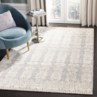 Safavieh Glamour 536 Grey/Ivory Area Rug Room Scene Feature