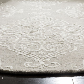 Safavieh Glamour 568 Silver/Ivory Area Rug Detail