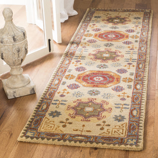 Safavieh Heritage 402 Beige/Multi Area Rug Room Scene