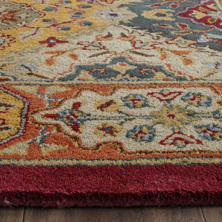 Safavieh Heritage 512 Multi Area Rug Detail