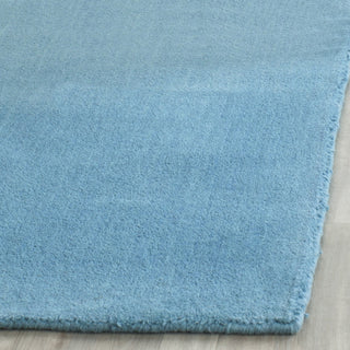 Safavieh Himalaya 610 Turquoise Area Rug Detail