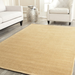 Safavieh Himalaya 610 Beige Area Rug  Feature