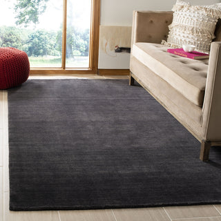 Safavieh Himalaya 820 Black Area Rug Room Scene Feature