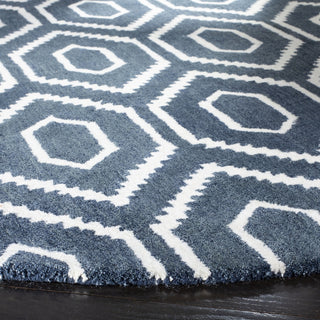 Safavieh Himalaya 902 Navy/Ivory Area Rug Detail