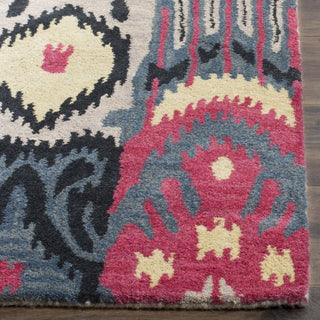 Safavieh Ikat Ikt466 Beige/Blue Area Rug Detail