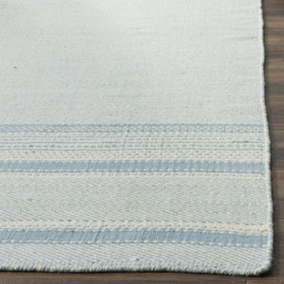 Safavieh Kilim KLM419 Light Blue/Ivory Area Rug Detail