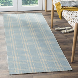 Safavieh Kilim KLM420 Light Blue/Yellow Area Rug Room Scene