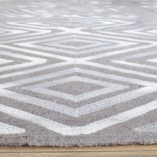 Safavieh Kilim KLM627 Grey Area Rug Detail