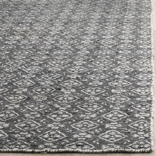 Safavieh Kilim KLM721 Ivory/Charcoal Area Rug Detail