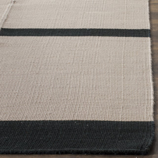 Safavieh Kilim KLM811 Grey Area Rug Detail