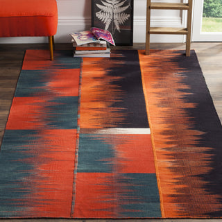 Safavieh Kilim KLM815 Multi Area Rug Room Scene