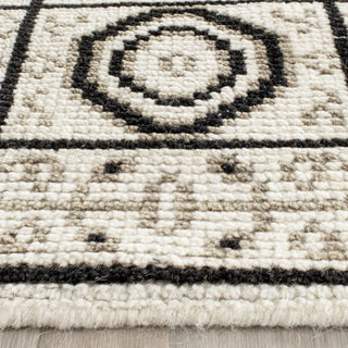 Safavieh Kenya KNY625 Ivory/Grey Area Rug Detail