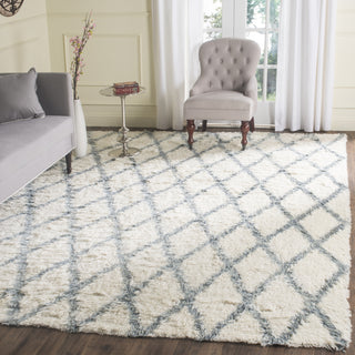 Safavieh Kenya KNY712 Ivory/Blue Area Rug Room Scene Feature