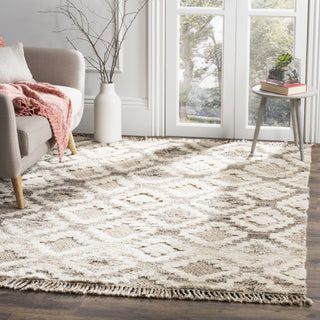 Safavieh Kenya KNY807 Natural Area Rug Room Scene