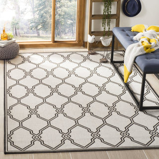 Safavieh Linden LND124A Light Grey/Charcoal Area Rug  Feature