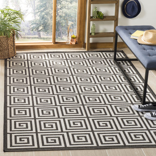 Safavieh Linden LND129A Light Grey/Charcoal Area Rug  Feature