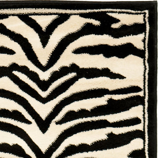 Safavieh Lyndhurst LNH226A White/Black Area Rug 