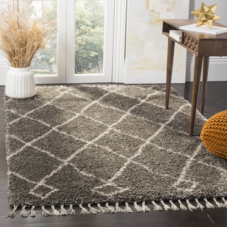 Safavieh Moroccan Fringe Shag MFG241A Grey/Cream Area Rug  Feature