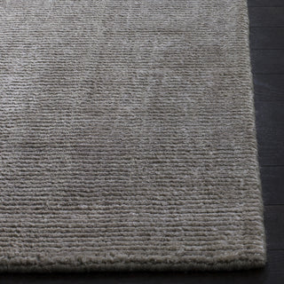 Safavieh Mirage MIR235 Silver/Green Area Rug Detail